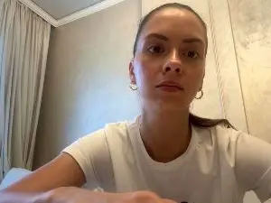 Cam4 Free Porn Cam of HettieSeitz