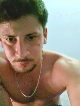 Cam4 Live Sex of Friend999