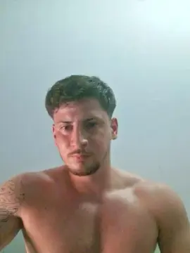 Cam4 Live Porn of Friend999