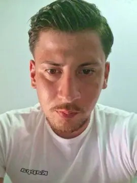Cam4 Adult Webcam of Friend999