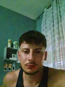 Cam4 Free Live Porn of Friend999