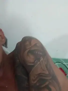 Cam4 Live Porn of leonardobrasil3