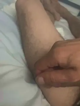 Cam4 Free Live Porn of CuteHotBoy83