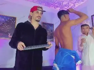 Cam4 Adult Video Chat of Dhey_sexx