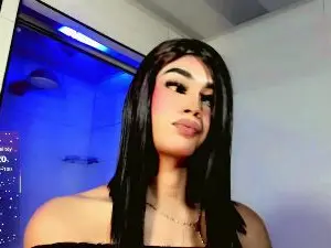 Cam4 Live Sex of kiara_gomez__