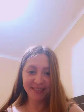Cam4 Free Live Porn of Divahot1