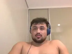 Cam4 Nude Webcam of BigBoyhot9
