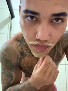 Cam4 Sex Cam of Novinhoerrej