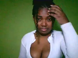 Cam4 Live Sex of Jully03