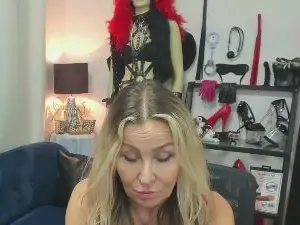 Cam4 Live Sex Cam of crystal__xxx