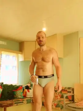 Cam4 Adult Video Chat of frenchyboyy44