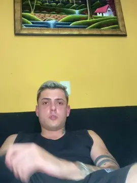 Cam4 Live Sex Cam of Andrestechh