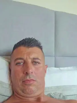 Cam4 Live Sex Cam of beaugosse3