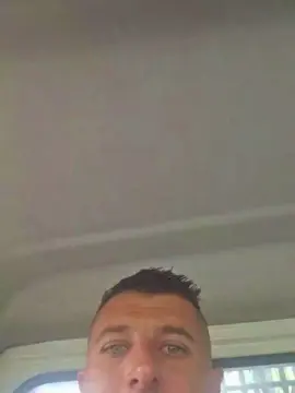 Cam4 Live Sex Cam of beaugosse3