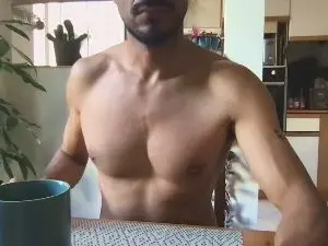 Cam4 Free Live Porn of boxer_hot4