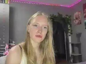 Cam4 Live Sex Cam of NoraVeylan