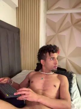 Cam4 Live Sex of Michael_Hanks