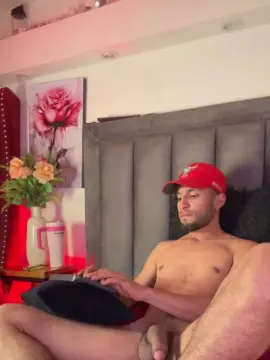 Cam4 Nude Webcam of Michael_Hanks