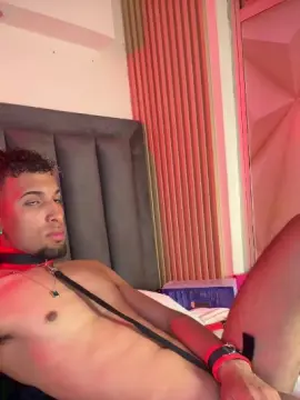 Cam4 Free Live Porn of Michael_Hanks