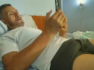 Cam4 Live Sex Cam of elber272