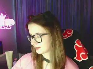 Cam4 Adult Webcam of Luna_Cherry