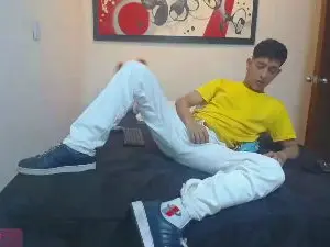 Cam4 Sex Chat of hardsexlove08