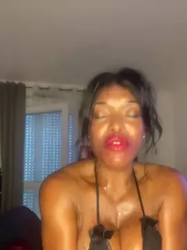 Cam4 Free Live Porn of Belingtia