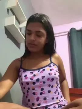 Cam4 Free Live Porn of Cristaal1881