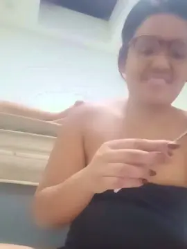 Cam4 Sex Cam of Eumileninha