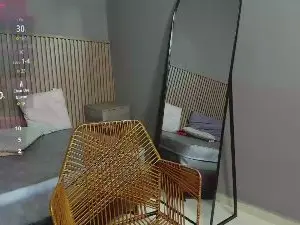 Cam4 Live Sex Cam of Melody_greey