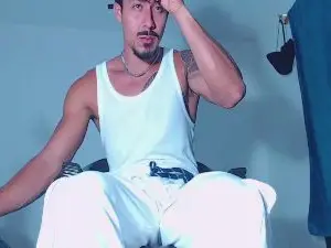 Cam4 Private Sex Chat of jackknastee35g1
