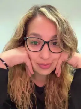 Cam4 Adult Video Chat of tamara225