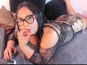 Cam4 Nude Webcam of Angel_Brm