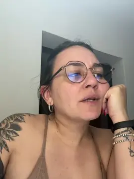 Cam4 Adult Webcam of Brunitaa