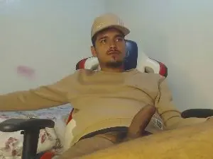 Cam4 Best live sex cam show of kylian_07