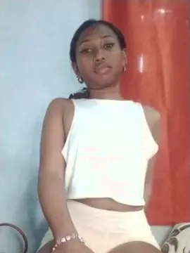Cam4 Live Porn of MirielleG