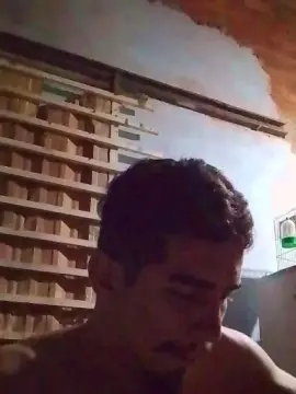 Cam4 Free Live Porn of paulosexy