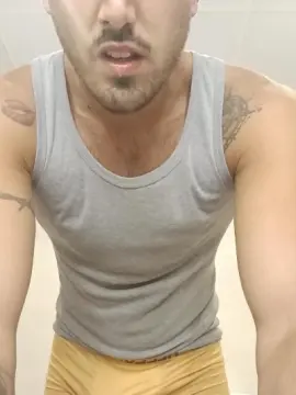 Cam4 Watch Live Sex Cams of moreno1997_