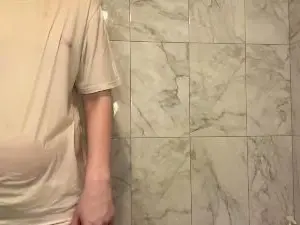 Cam4 Live Sex of AleshaNilmeier