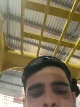 Cam4 Free Porn Cam of LeandroAndr