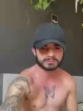 Cam4 Free Live Porn of wesley_hot