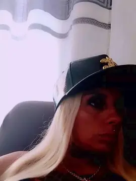 Cam4 Sex Cam of Mercedes