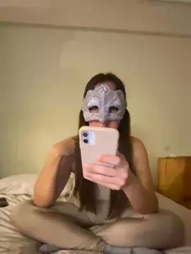 Cam4 Live Sex of Queenyes