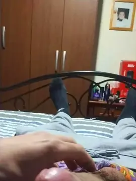 Cam4 Adult Webcam of Andr3_69