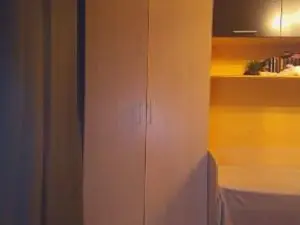 Cam4 Live Sex of RamonaTordsen