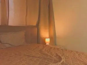 Cam4 Free Live Porn of BarabaraKinn