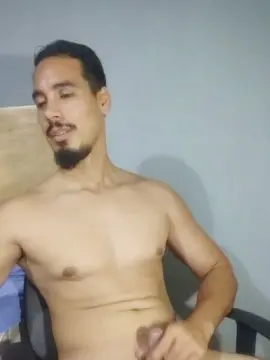 Cam4 Free Live Porn of oesb96