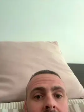 Cam4 Free Porn Cam of RagingRomeo