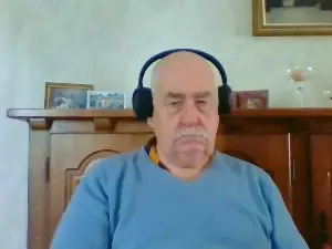 Cam4 Free Live Porn of slet69jbottom2