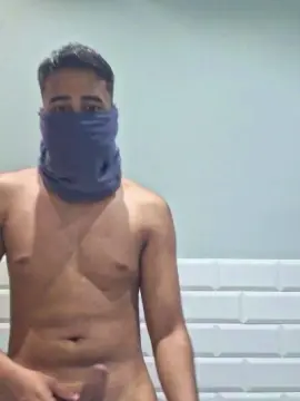 Cam4 Sex Cam of Enriquevk20